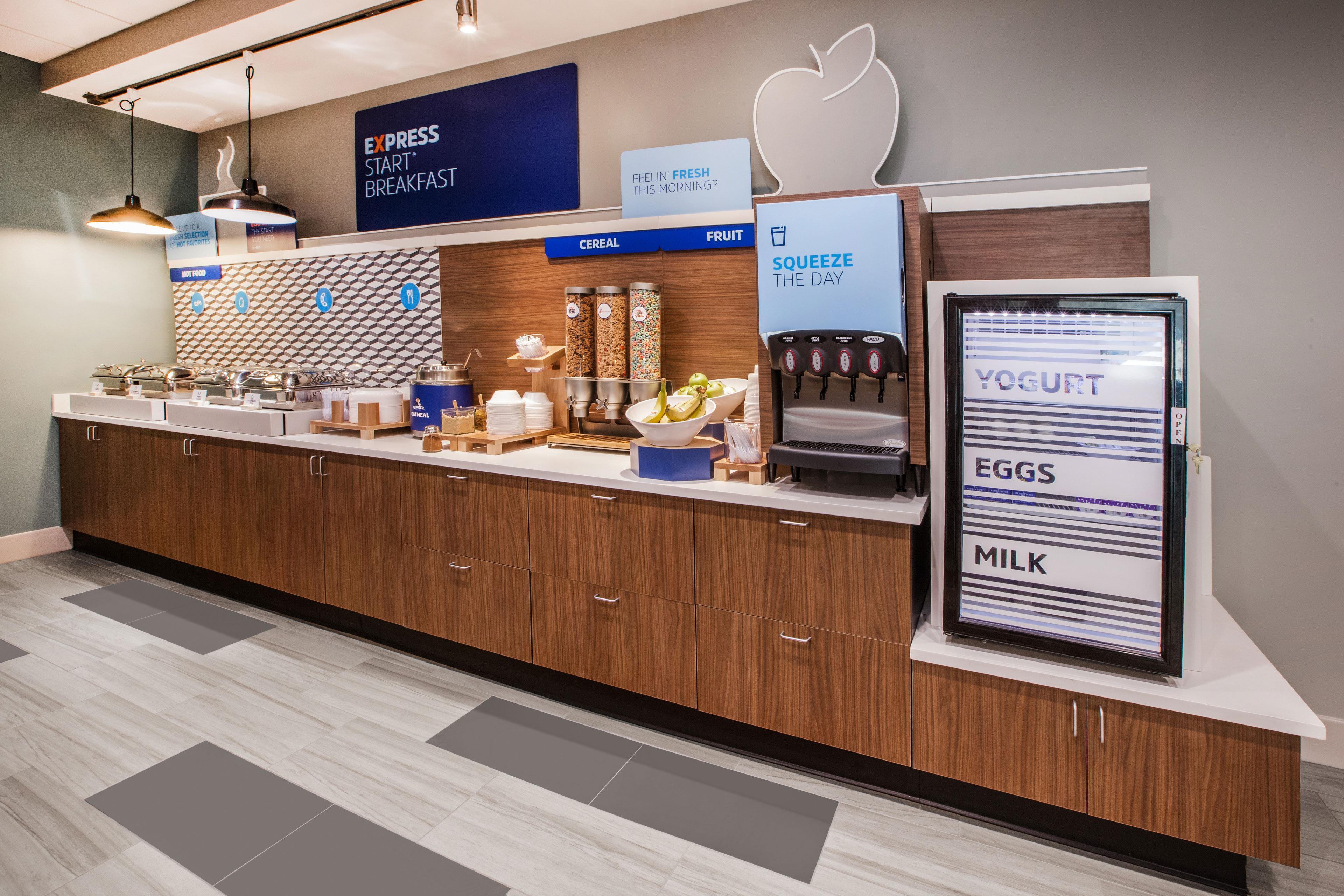 Holiday Inn Express & Suites Raleigh Airport - Brier Creek By Ihg Екстериор снимка