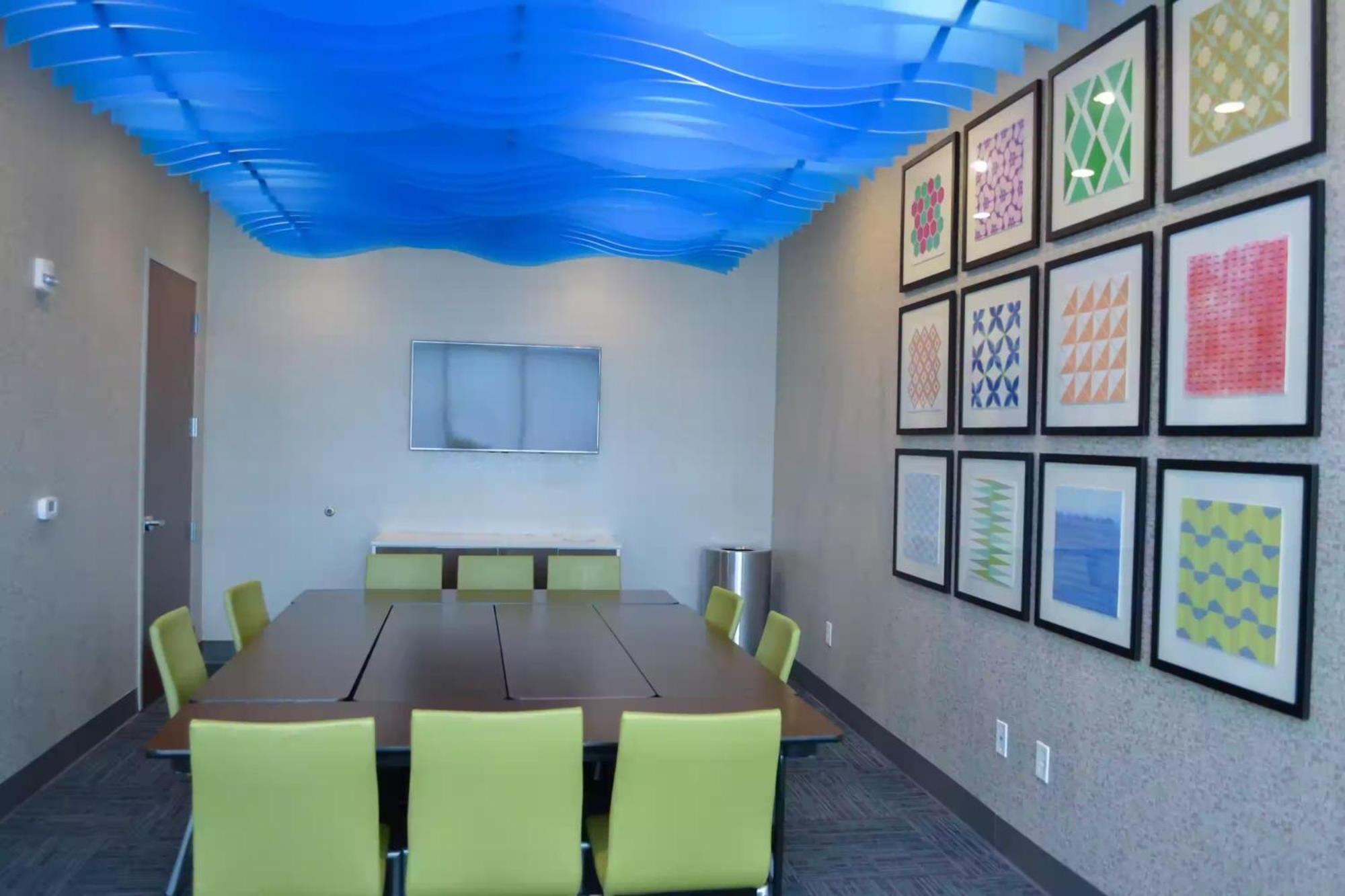 Holiday Inn Express & Suites Raleigh Airport - Brier Creek By Ihg Екстериор снимка